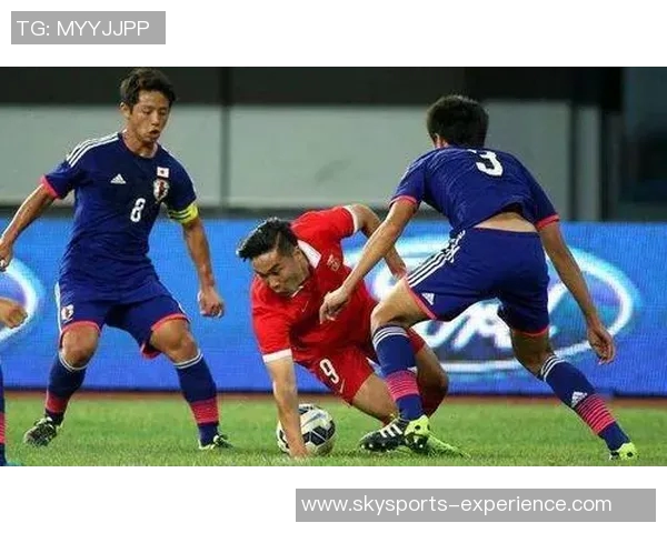 中超赛事回顾多特蒙德强势击败波尔图全场沸腾